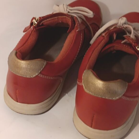 Earth Origins Etta Sneakers.Athletic, Casual. Comfort - Picture 5 of 9